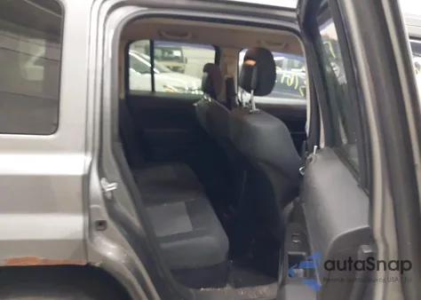 2012 Jeep Patriot Latitude из США, поврежденный, VIN 1C4NJRFB6CD683240